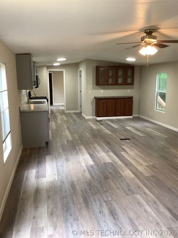 711 Northridge Drive, Pryor, OK 74361