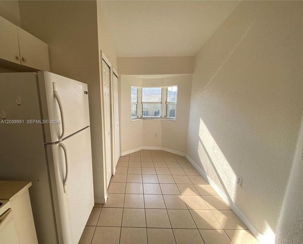 930 NE 34th Avenue 202, Homestead, FL 33033