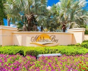 930 NE 34th Avenue 202, Homestead, FL 33033