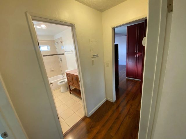 253 N Cedar St, Escondido, CA 92025