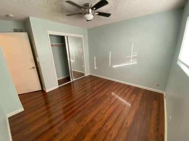 253 N Cedar St, Escondido, CA 92025