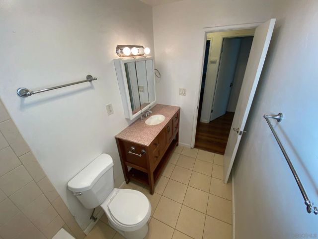 253 N Cedar St, Escondido, CA 92025
