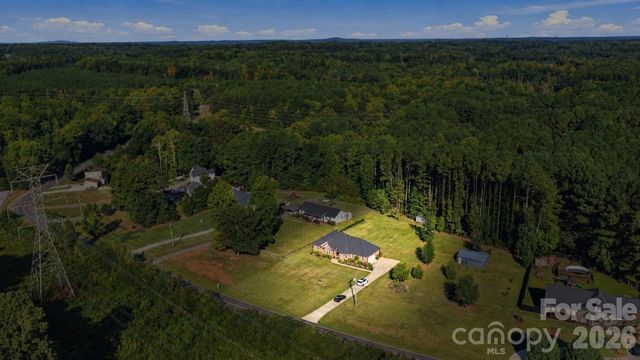 935 Killian Road, Stanley, NC 28164