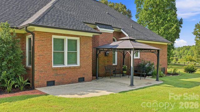 935 Killian Road, Stanley, NC 28164