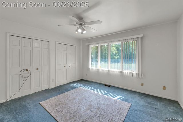 21362 Lahser Road, Southfield, MI 48033