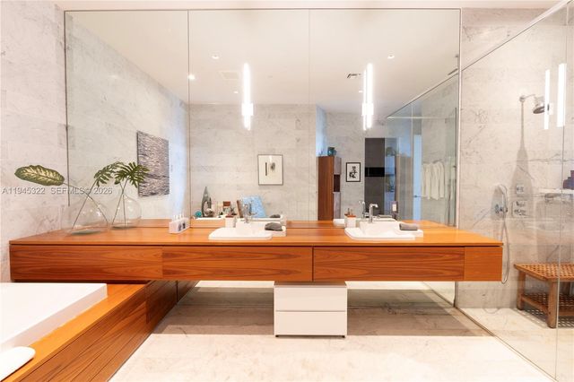 2675 S Bayshore Dr 603S, Miami, FL 33133