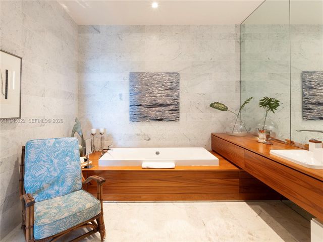 2675 S Bayshore Dr 603S, Miami, FL 33133