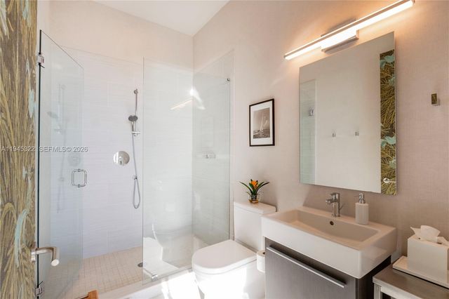 2675 S Bayshore Dr 603S, Miami, FL 33133