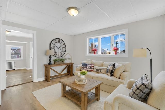 12 Stebbins Street, Chicopee, MA 01020