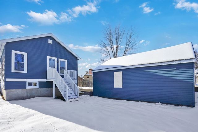 12 Stebbins Street, Chicopee, MA 01020