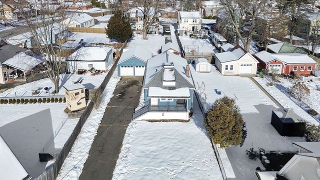 12 Stebbins Street, Chicopee, MA 01020