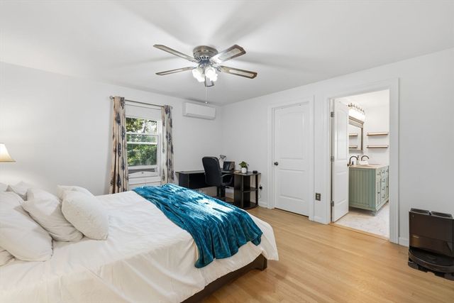 151 Greenwood Rd, Andover, MA 01810
