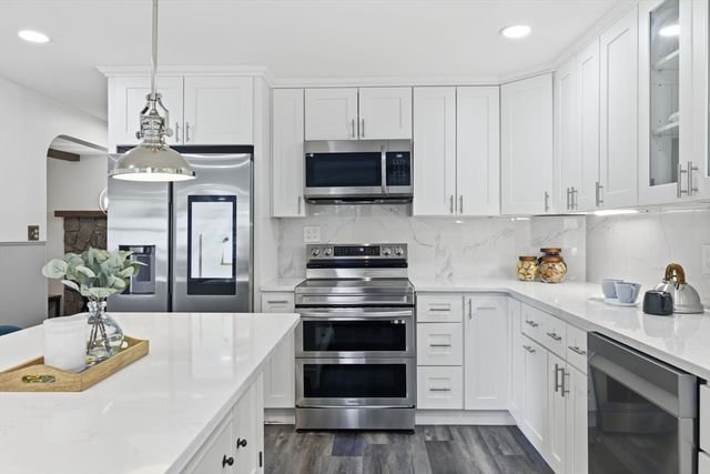 151 Greenwood Rd, Andover, MA 01810