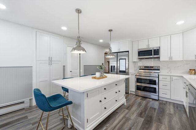 151 Greenwood Rd, Andover, MA 01810