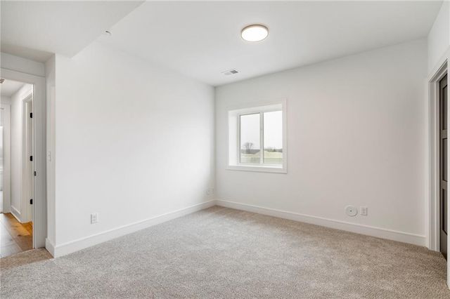 11289 S Sunray Drive, Olathe, KS 66061