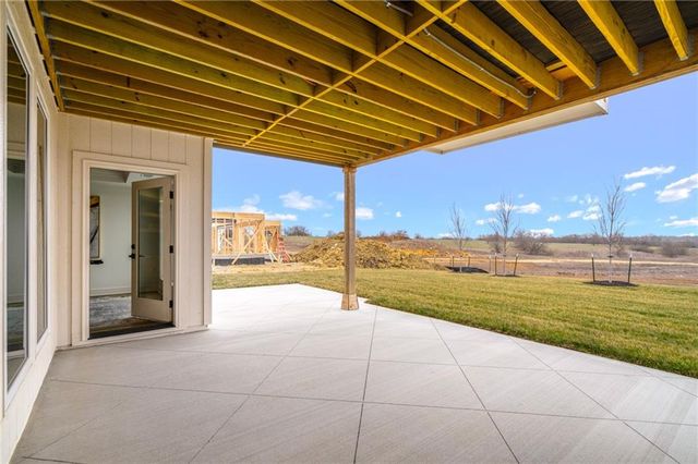 11289 S Sunray Drive, Olathe, KS 66061