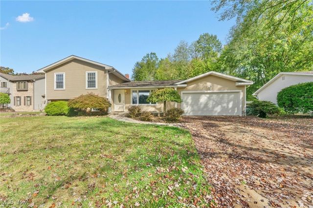 7603 Red Fox Drive, Boardman, OH 44512