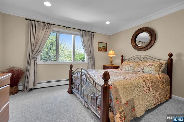 309 Windham Court, Wyckoff, NJ 07481