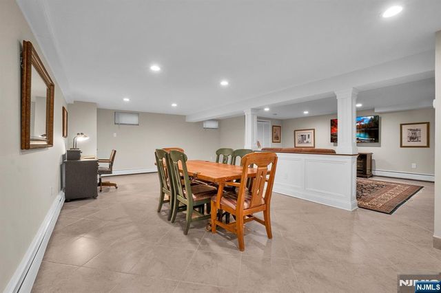309 Windham Court, Wyckoff, NJ 07481