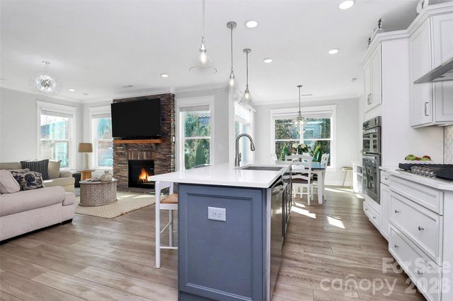 4030 Belle Landing Road 7, Charlotte, NC 28270