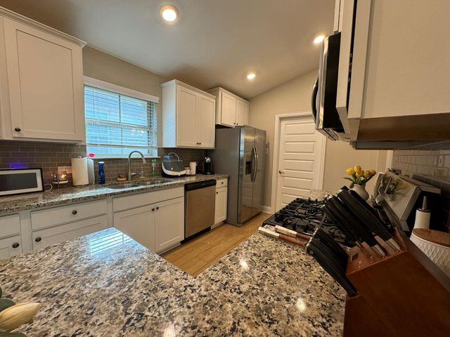 486 Terra Vista Circle, Montgomery, TX 77356
