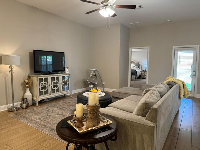 486 Terra Vista Circle, Montgomery, TX 77356