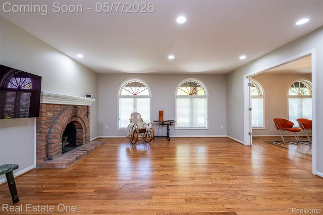 785 Old Milford Farms, Milford Charter Township, MI 48381
