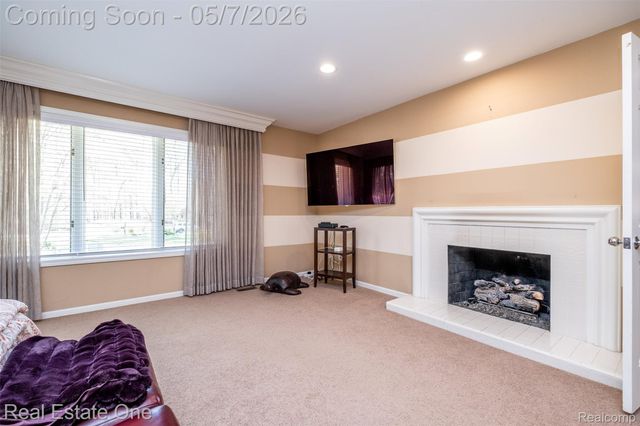 785 Old Milford Farms, Milford Charter Township, MI 48381