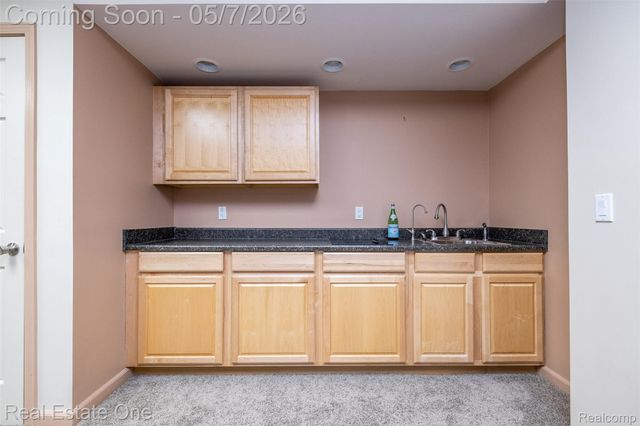 785 Old Milford Farms, Milford Charter Township, MI 48381