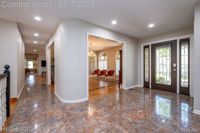 785 Old Milford Farms, Milford Charter Township, MI 48381