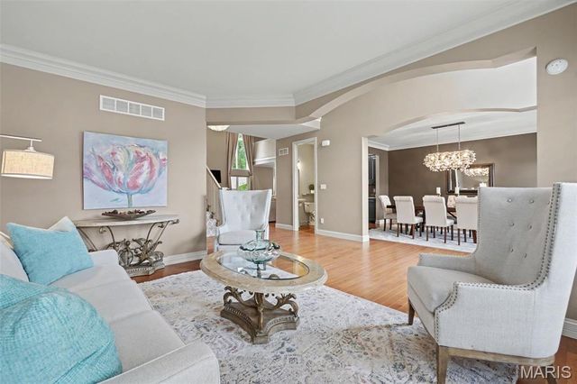 207 Irish Hound Drive, O'fallon, MO 63368