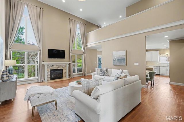 207 Irish Hound Drive, O'fallon, MO 63368