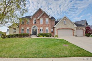 207 Irish Hound Drive, O'fallon, MO 63368