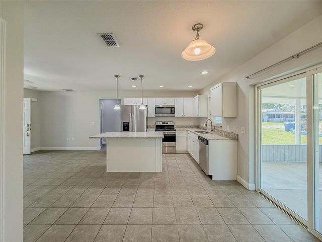 406 8TH STREET SE, Fort Meade, FL 33841