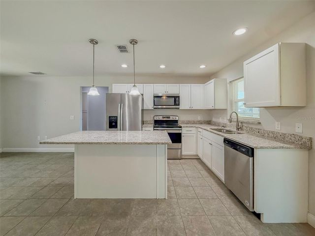 406 8TH STREET SE, Fort Meade, FL 33841