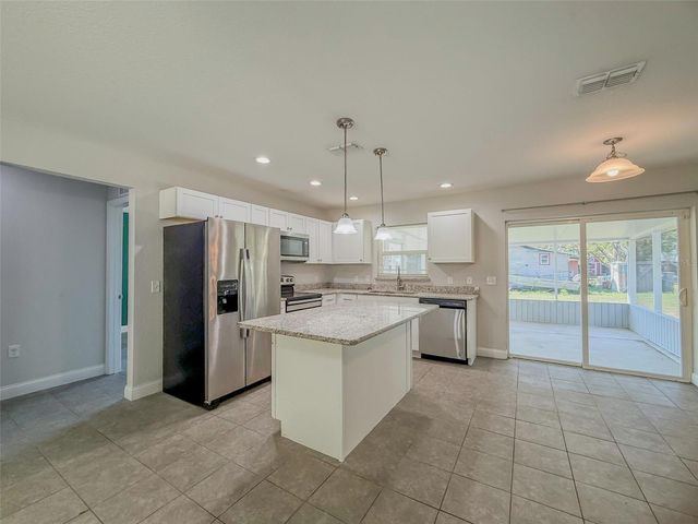 406 8TH STREET SE, Fort Meade, FL 33841