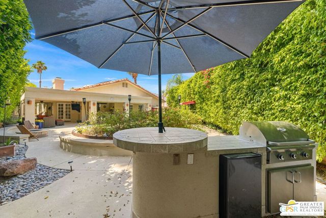 40560 Glenwood Lane, Palm Desert, CA 92260