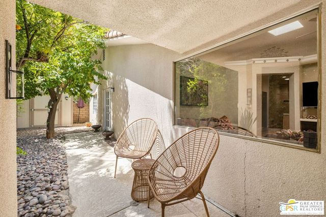 40560 Glenwood Lane, Palm Desert, CA 92260