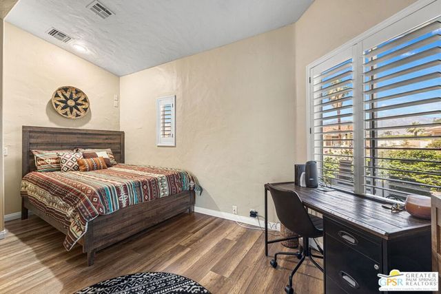 40560 Glenwood Lane, Palm Desert, CA 92260