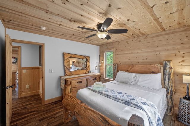 693 Knights Gap, Blairsville, GA 30512