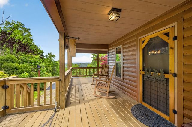 693 Knights Gap, Blairsville, GA 30512