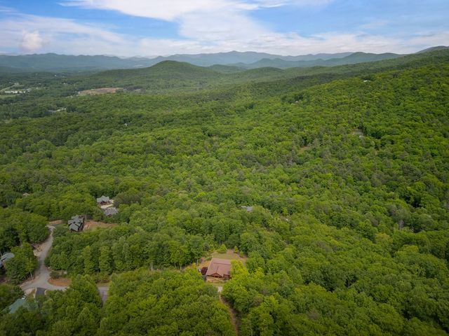693 Knights Gap, Blairsville, GA 30512