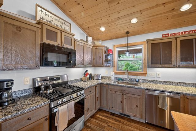 693 Knights Gap, Blairsville, GA 30512