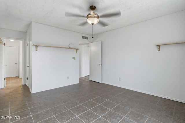 10720 Sugarland Drive, El Paso, TX 79924