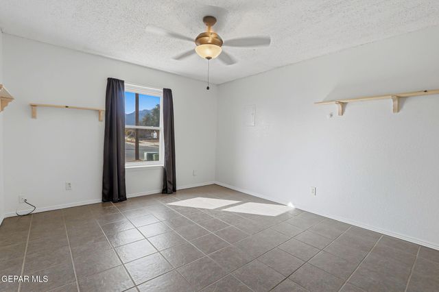 10720 Sugarland Drive, El Paso, TX 79924