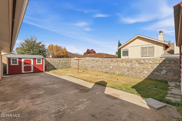 10720 Sugarland Drive, El Paso, TX 79924