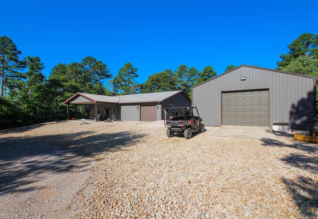 5000 FM 315 S, Chandler, TX 75758