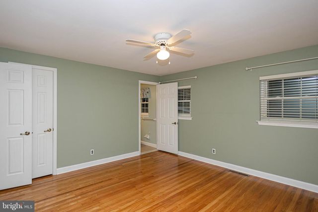 647 GUILFORD RD, Cherry Hill, NJ 08003