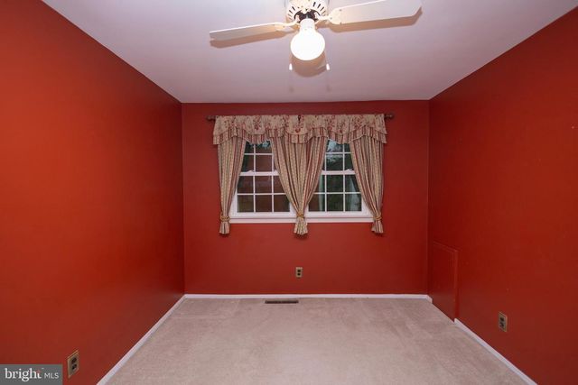 647 GUILFORD RD, Cherry Hill, NJ 08003