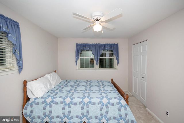 647 GUILFORD RD, Cherry Hill, NJ 08003